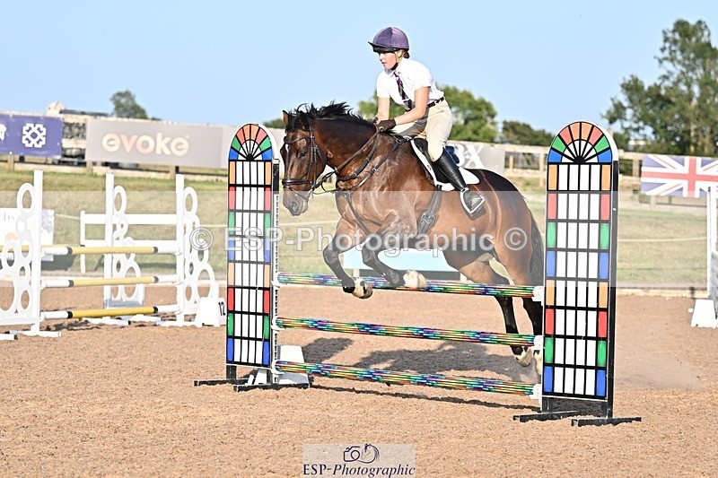 250812-185919-00515 - 1m and 1.10m