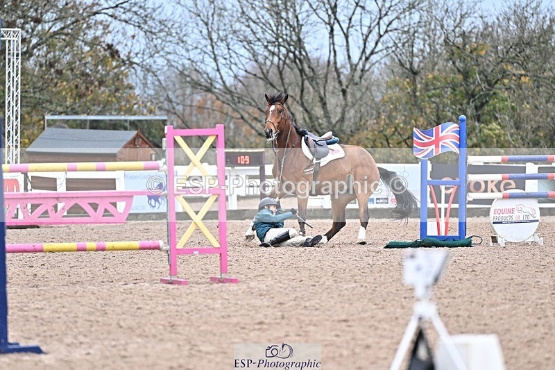 251107-145323-01572 - Cls 7 Blue Chip Grade B&C Qualifier