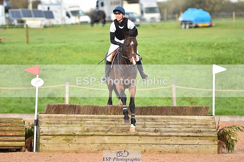 231105A-131946-01085 - 90cm