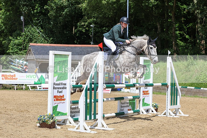 3E7A7388 - Class 8: Senior Newcomers/1.10m open