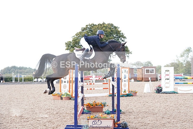 241005A-155718-05122 - SAT Cls 12 Snr Fox & 1.20m Open