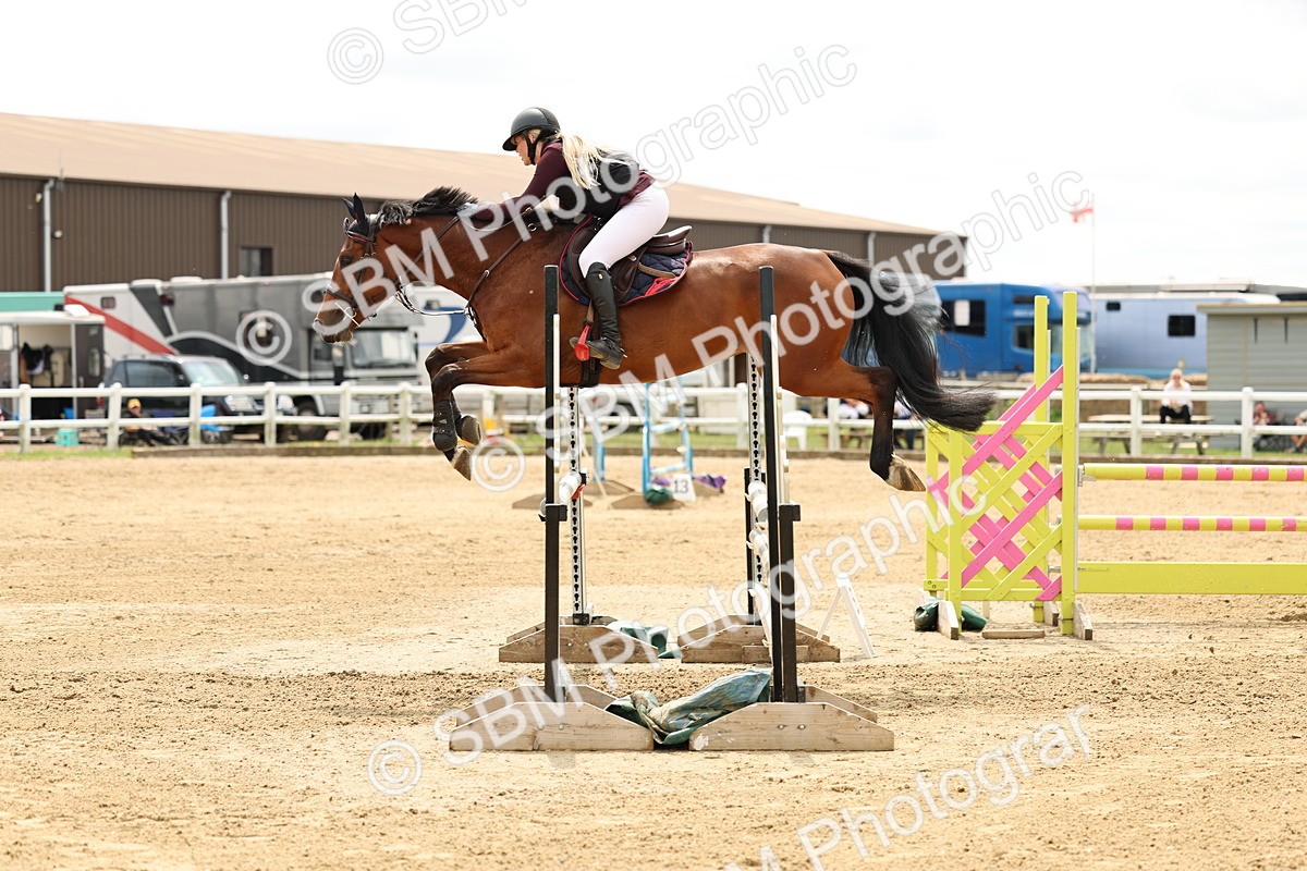 SBM_005375 - Class 17 - Senior Discovery - 1.00m