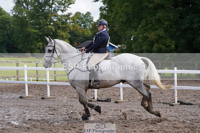 240824X-115740-23753 - 80cm Round 1 12.00 to 13.00