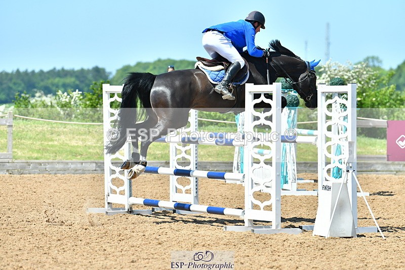 230527A-121647-04409 - Cls 15 Foxhunter