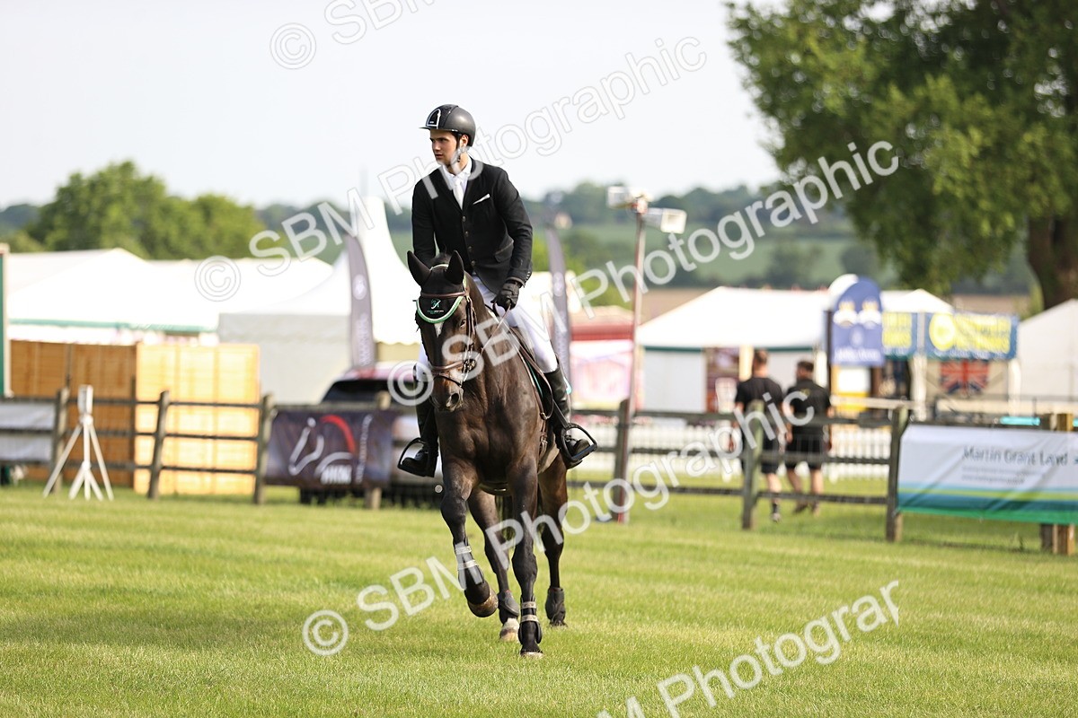 SBM_01139 - Class 200 - Martin Grant Homes Welcome Stakes 1.25m Open
