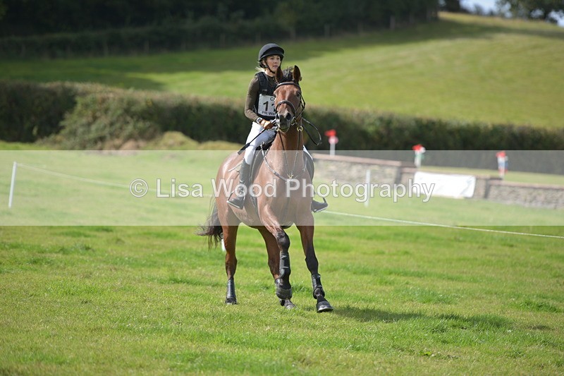 RAY_8333 - Class 1: Trebudannon Open: Red Table