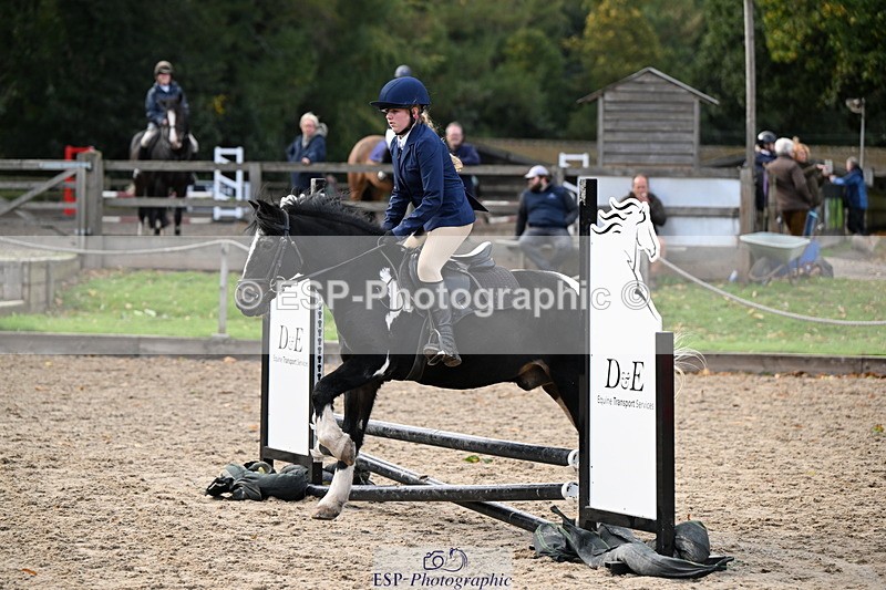 251004A-134933-01343 - Classes 6 & 7 60cm