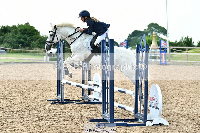 230625A-091713-03032 - Cls 12 Pony Intro 70cm