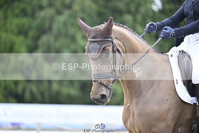 240523-121803-04582 - 428-COOLEY_SNAPCHAT-Selina_Milnes