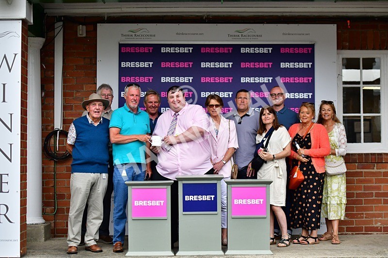 170625-Race 6-Kings Crown-4275 - Race 6