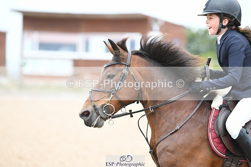 250807-110209-00415 - 90cm Round 1