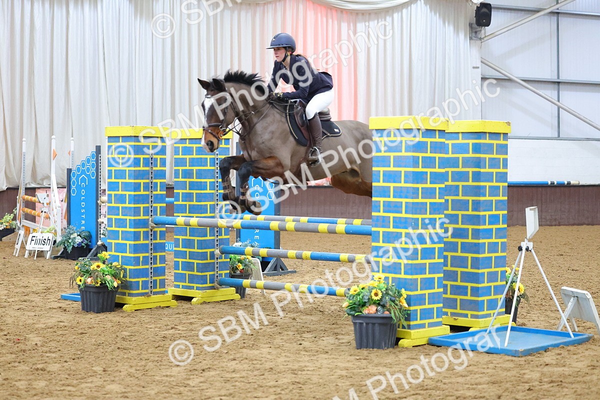 SBM_008394 - Class 21 - Nupafeed Supplements Senior Discovery/ 1m Open - First Round (1.00m)