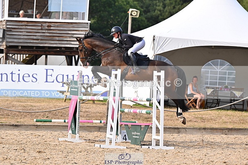 250817A-173106-05233 - Cls 24 Snr Foxhunter