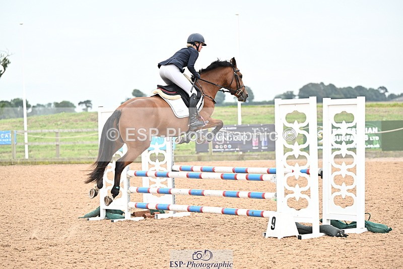 240828A-102602-00090 - Cls 1 Snr British Novice and 90cm Open