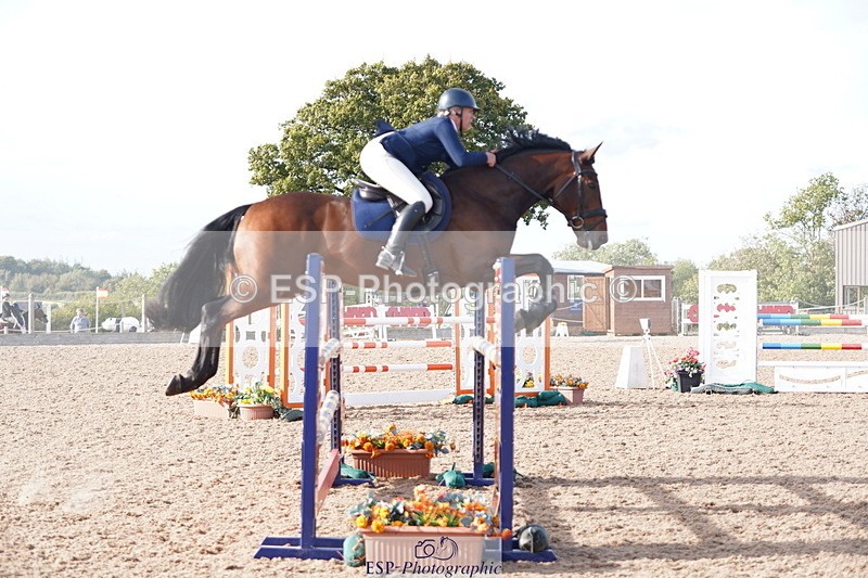 241005A-154340-05084 - SAT Cls 12 Snr Fox & 1.20m Open