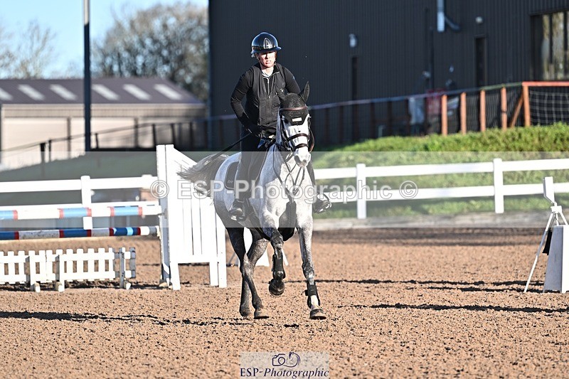 251203-102956-00148 - Cls 1 British Novice and 90cm Open