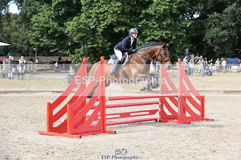 250829A-122709-01646 - Cls 7 British Novice and 90cm