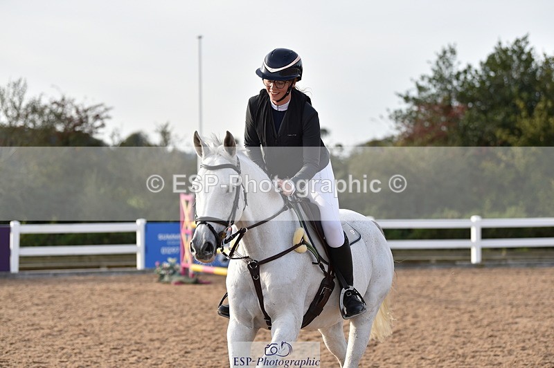 231015A-161216-09258 - Cls 27 1.10m Amateur Q 2nd R