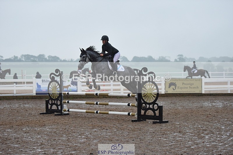 230917A-105830-06373 - Cls 33 British Novice & 90cm Open
