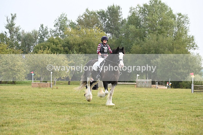 WJ6_9928 - 40cm XC Time 10:05 to 10:36