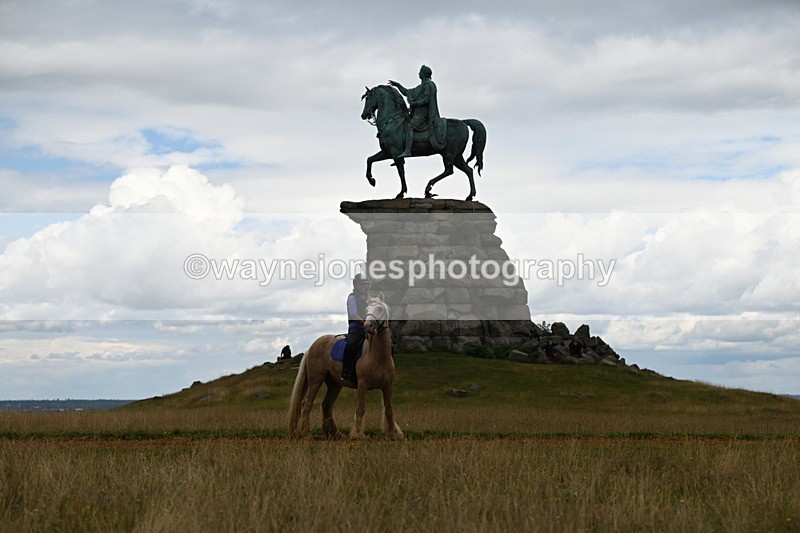 DSC_9551 - Time at Statue 15:11 to 15:58