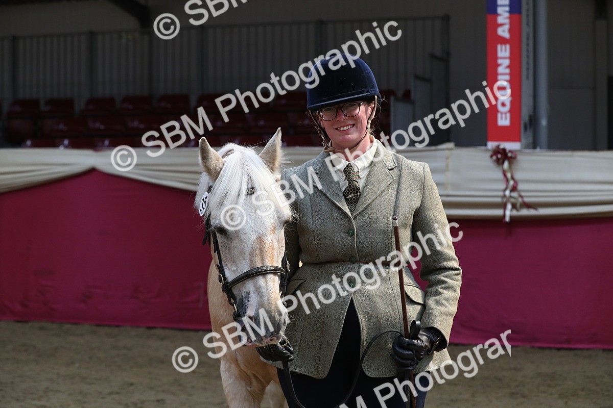 SBM_04421 - Class 7R Regional - IH Diamond