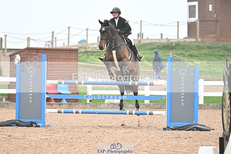 241102A-111212-03972 - SAT Cls 14 Blue Chip JCP Jump Off