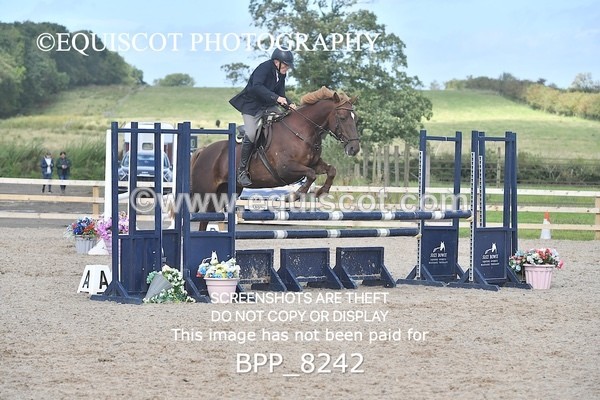 BPP_8242 - CLASS 34 SUN Equiyd 0.95m Amateur Championship Qualifier