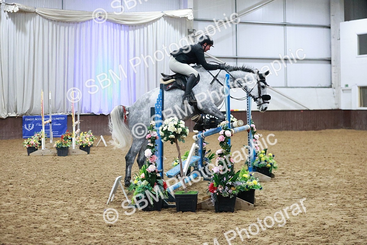 SBM_004642 - Class 17 - Senior Newcomers - 1.10m