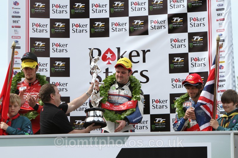 TT148626 - Senior TT Podium