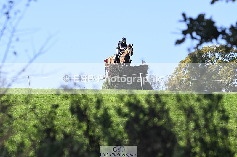 251024A-122440-08977 - B-128-Holly.Law