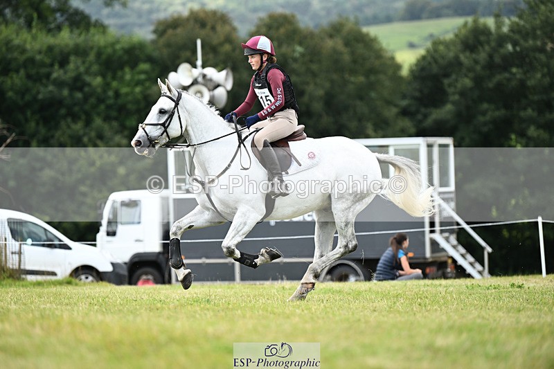 240825X-114830-32127 - 70cm XC 11.00 to 12.00