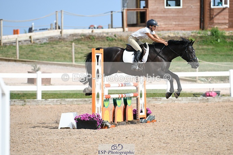 250725-162029-03884 - Cls 10 1.05m Amateur Quali