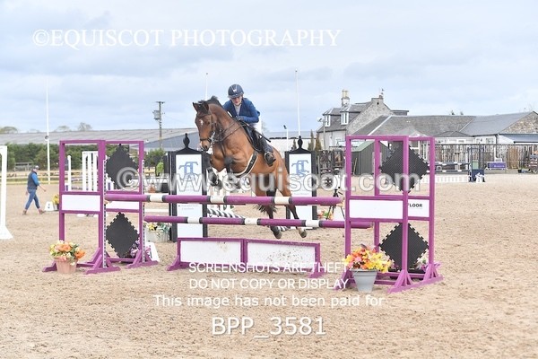 BPP_3581 - CLASS 18 SUN Senior Newcomers/ 1.10m Open