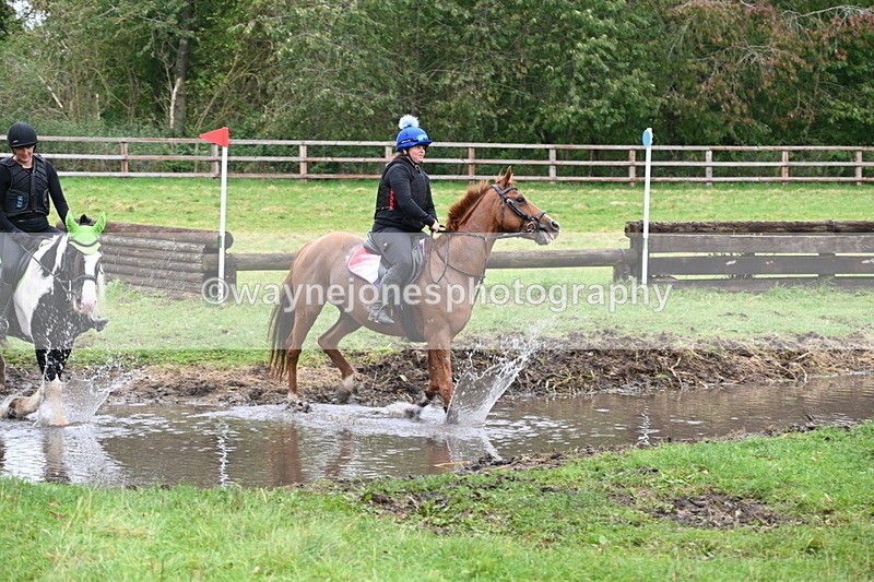 WJ6_7033 - Time at Photographer 13:06 to 13:23