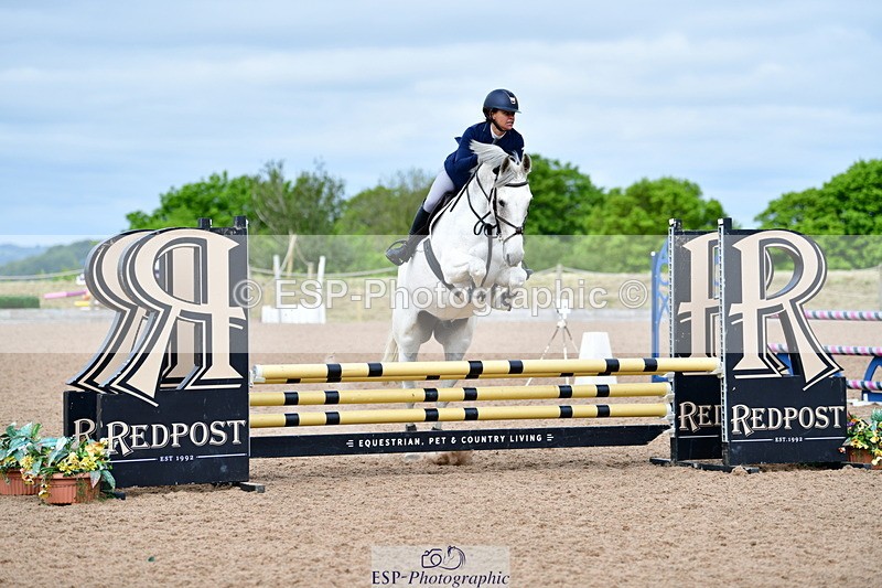 240523A-095042-00102 - Cls 9 British Novice and 90cm Open