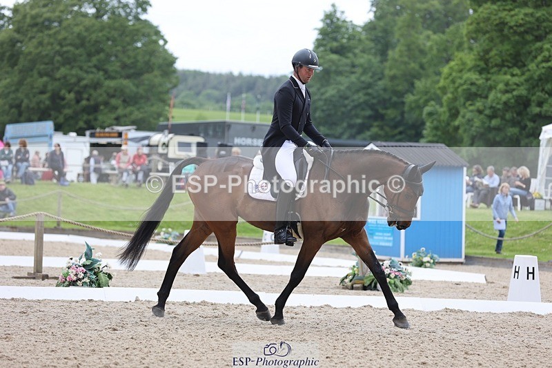 240524-115511-08476 - 272-PRIORSPARK_ROYAL_RIFF-RAFF-Jesse_Campbell