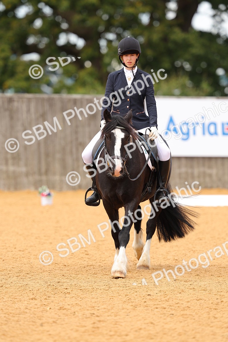SBM_44010 - D22 - Junior Championship - Intro B