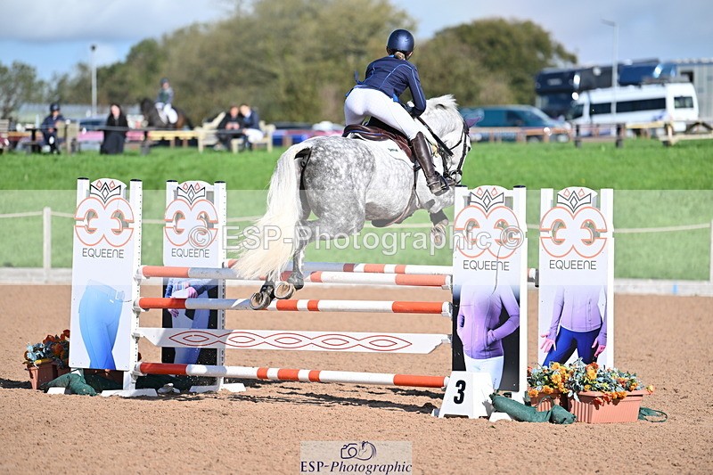 231014A-113136-04408 - Cls 18 Newcomers & 1.10m Open