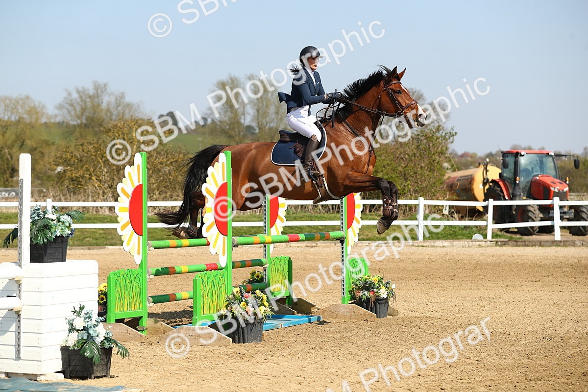 SBM_000996 - Class 4 - Senior Newcomers - 1.10m