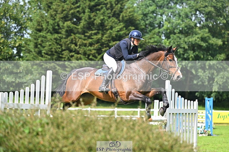 140626A-160327-00057 - Cld 46 Snr 1m 10 Grand Prix