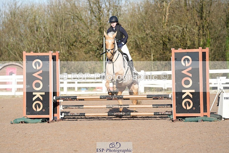 251129-114339-00346 - 70cm