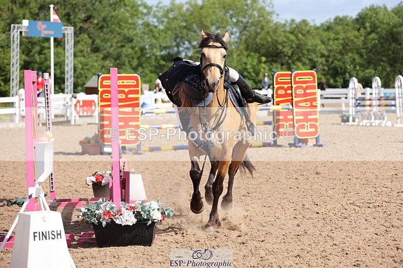 240629A-094051-03777 - Cls 17 Discovery and 90cm Open