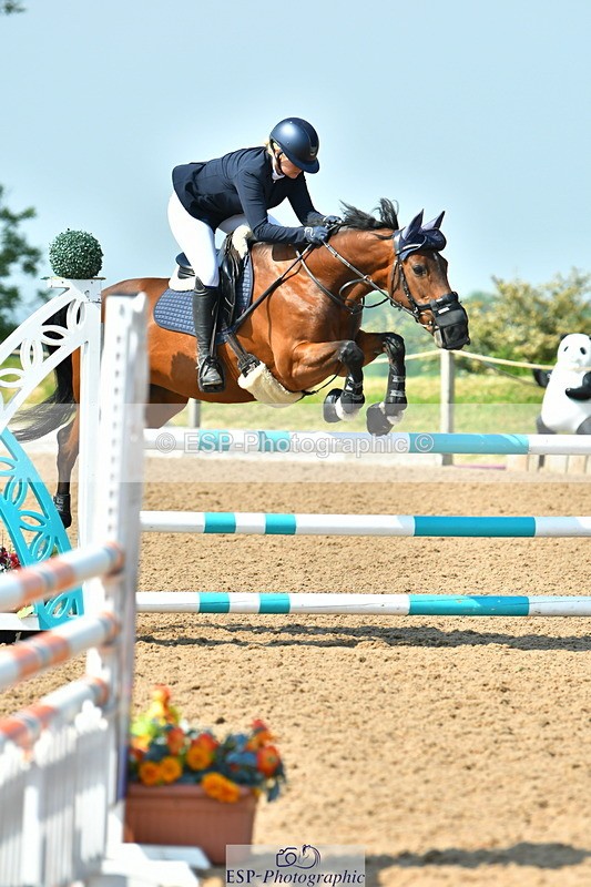 230609A-101535-00058 - Cls 1 Snr 1.05m & 1.10m Open