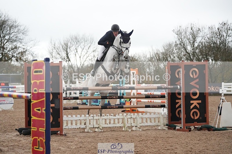 251107-135414-01273 - Cls 6 Foxhunter and 1.20m Open