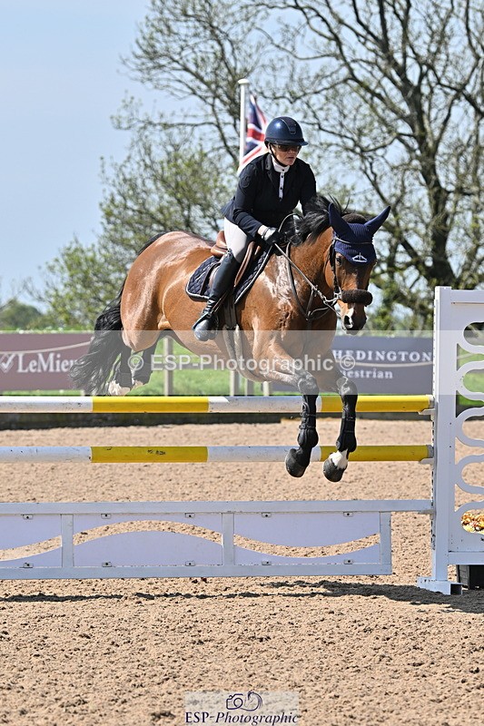 240509A-112607-01159 - Cls 9 Snr 1.20m Open