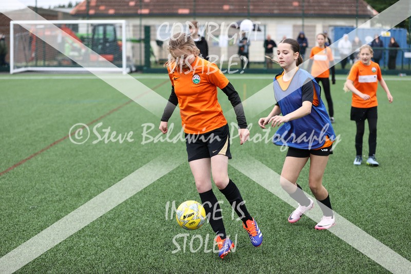 1DX31667 - Sat 6th U12 Girls