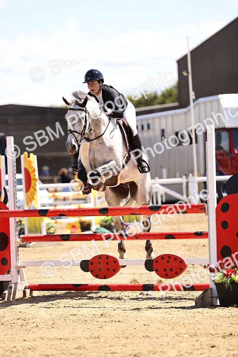 SBM_014454 - Class 15 - Senior Newcomers - 1.10m Open