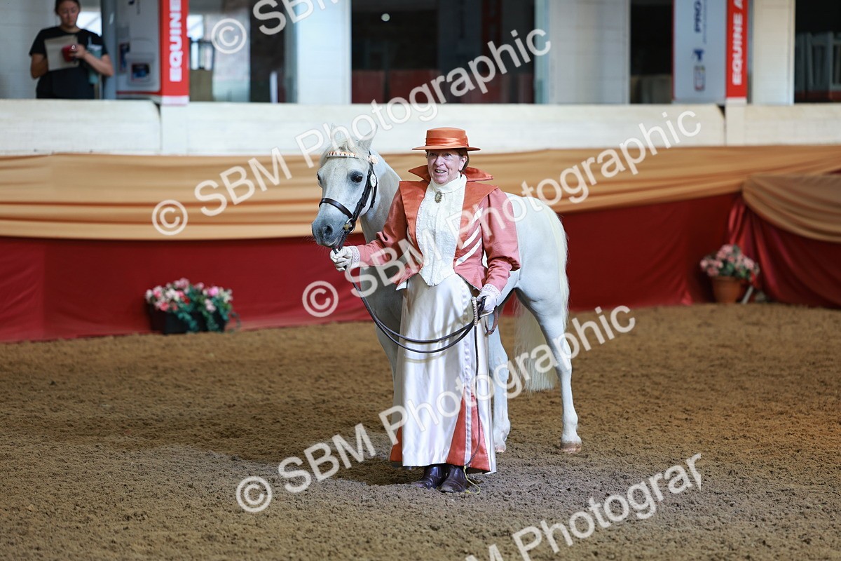 SBM_12072 - Class 103 - IH Costume