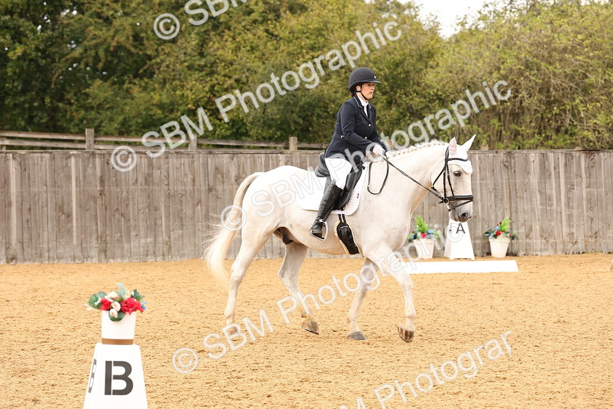 SBM_44163 - D6 - Small Tour Championship Intro 4
